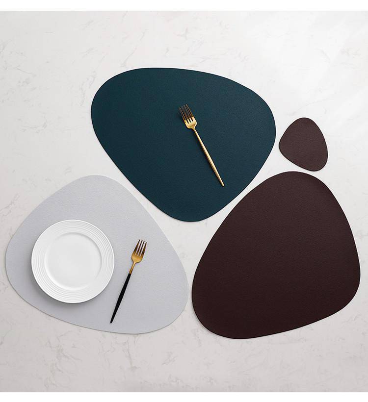 Heat-resistant table mats