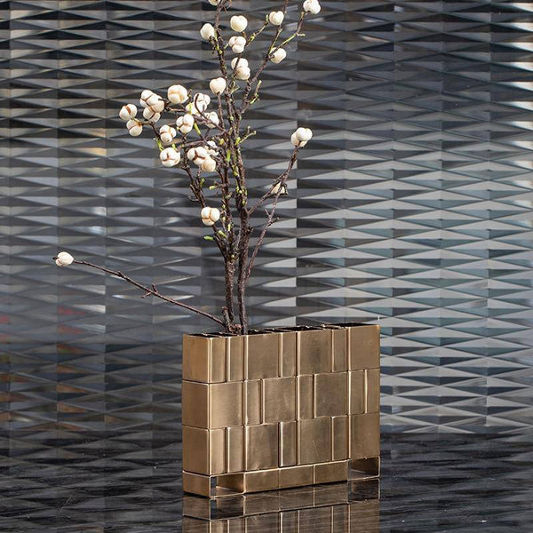 Luxurious vase