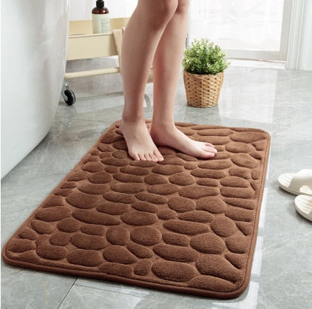 Non-slip bathroom mat